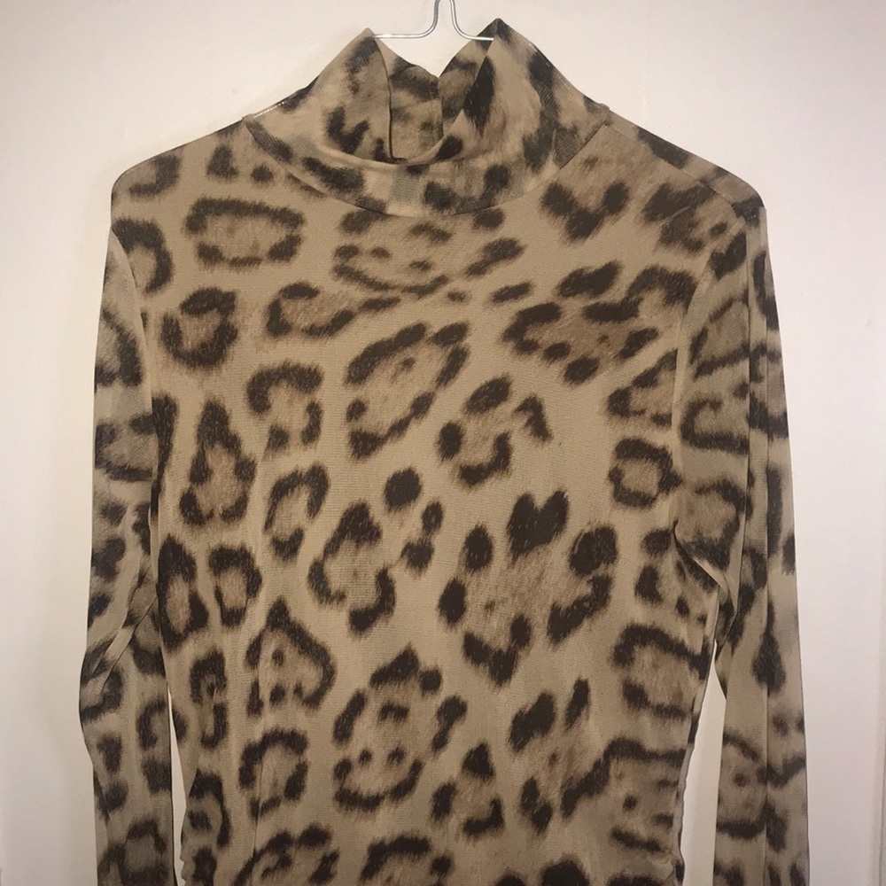 INC top